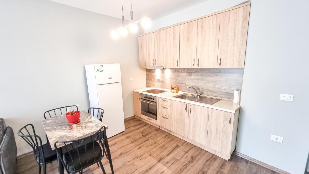 Apartment New Bazaar 1bd Modern Tirana